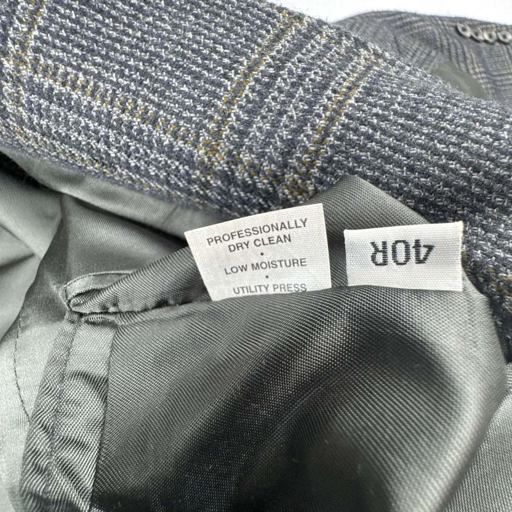 Vintage Tommy Hilfiger Mens Blazer 40R Grey Glen‎ Plaid 3 Button Made in USA